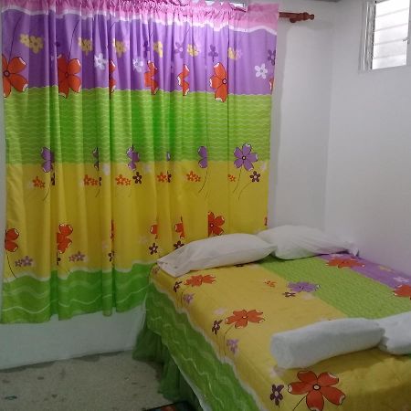 Hostel Quintonido Jarabacoa Exteriör bild
